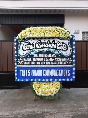 Papan Bunga Duka di Melagineri